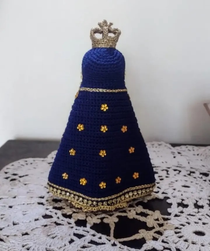 Porta-alianças de Nossa Senhora Amigurumi